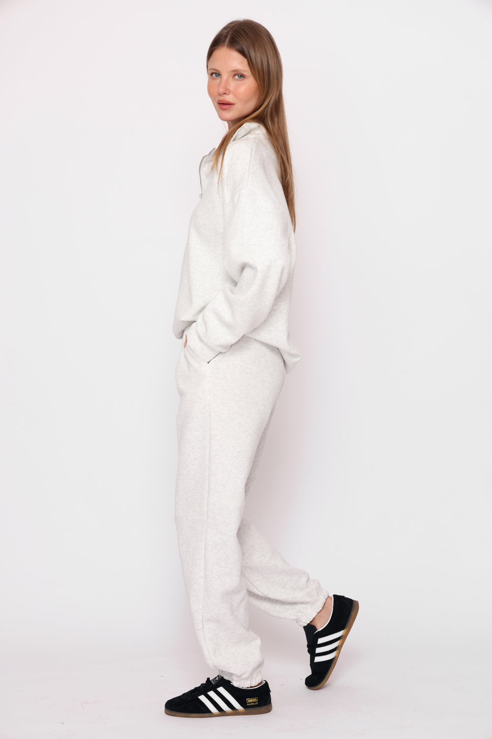 אפור מלאנג'