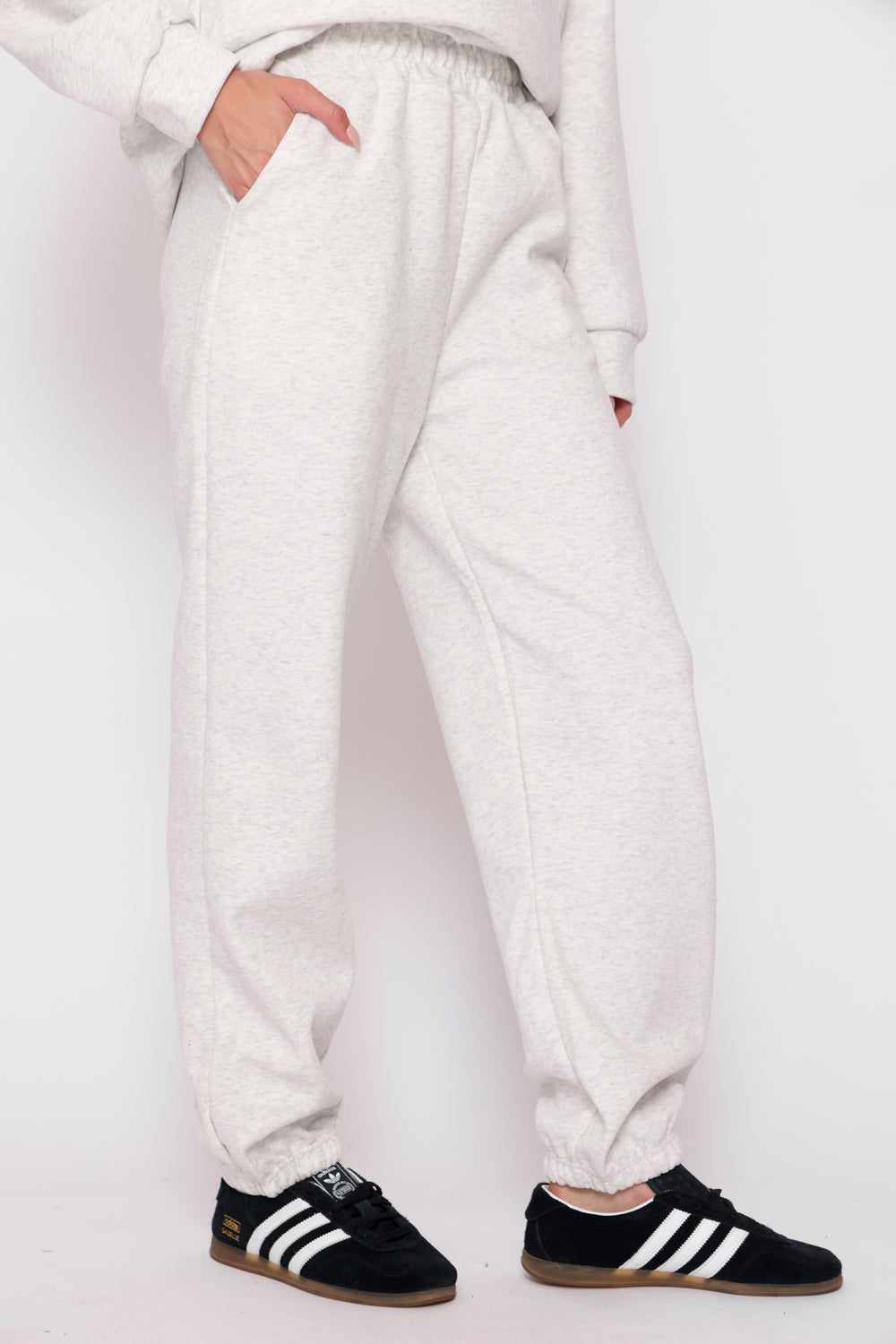 אפור מלאנג'