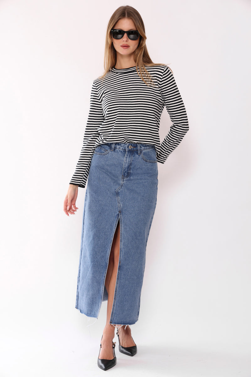 כחול ג'ינס בהיר