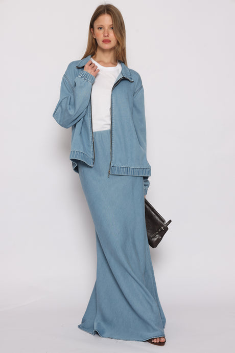 כחול ג'ינס בהיר