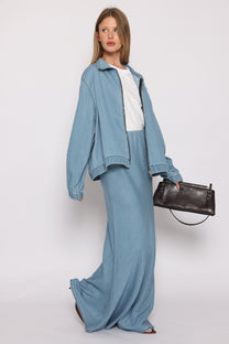 כחול ג'ינס בהיר