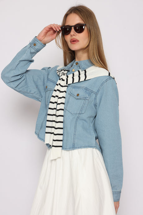 כחול ג'ינס בהיר