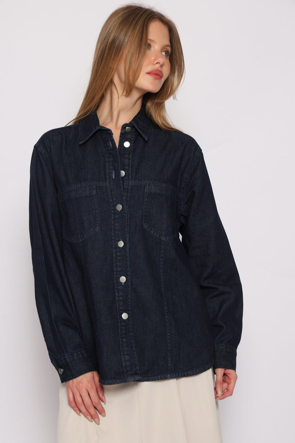 כחול ג'ינס כהה