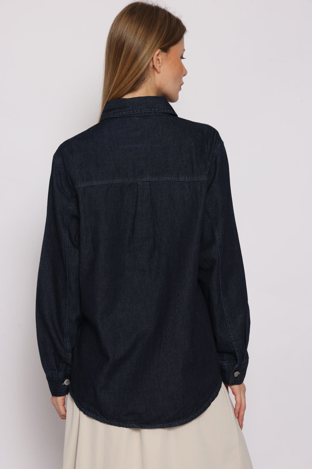 כחול ג'ינס כהה