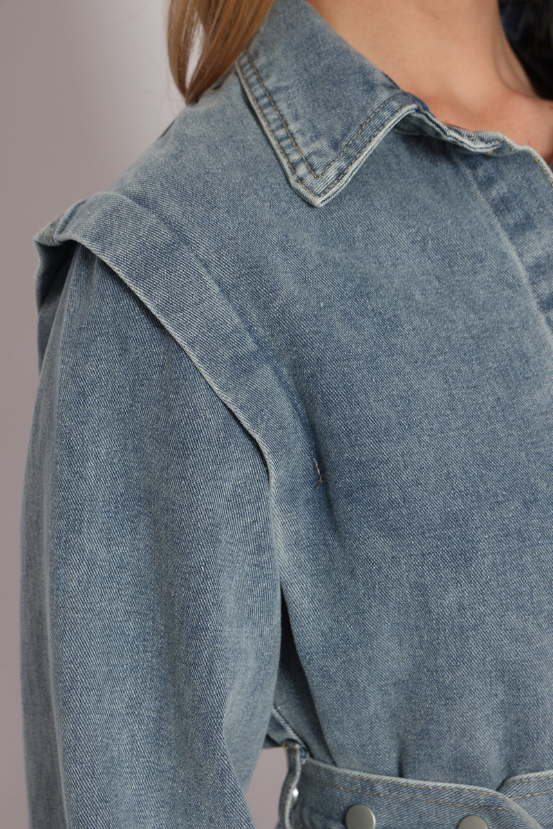 כחול ג'ינס בהיר