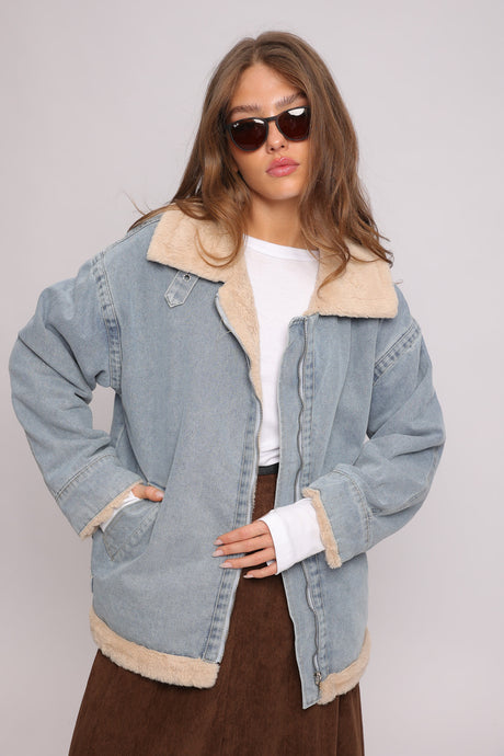 כחול ג'ינס בהיר