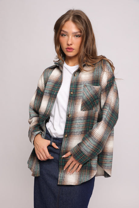 חולצת משבצות ליאם