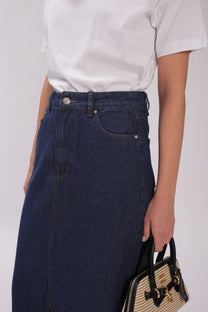 כחול ג'ינס כהה