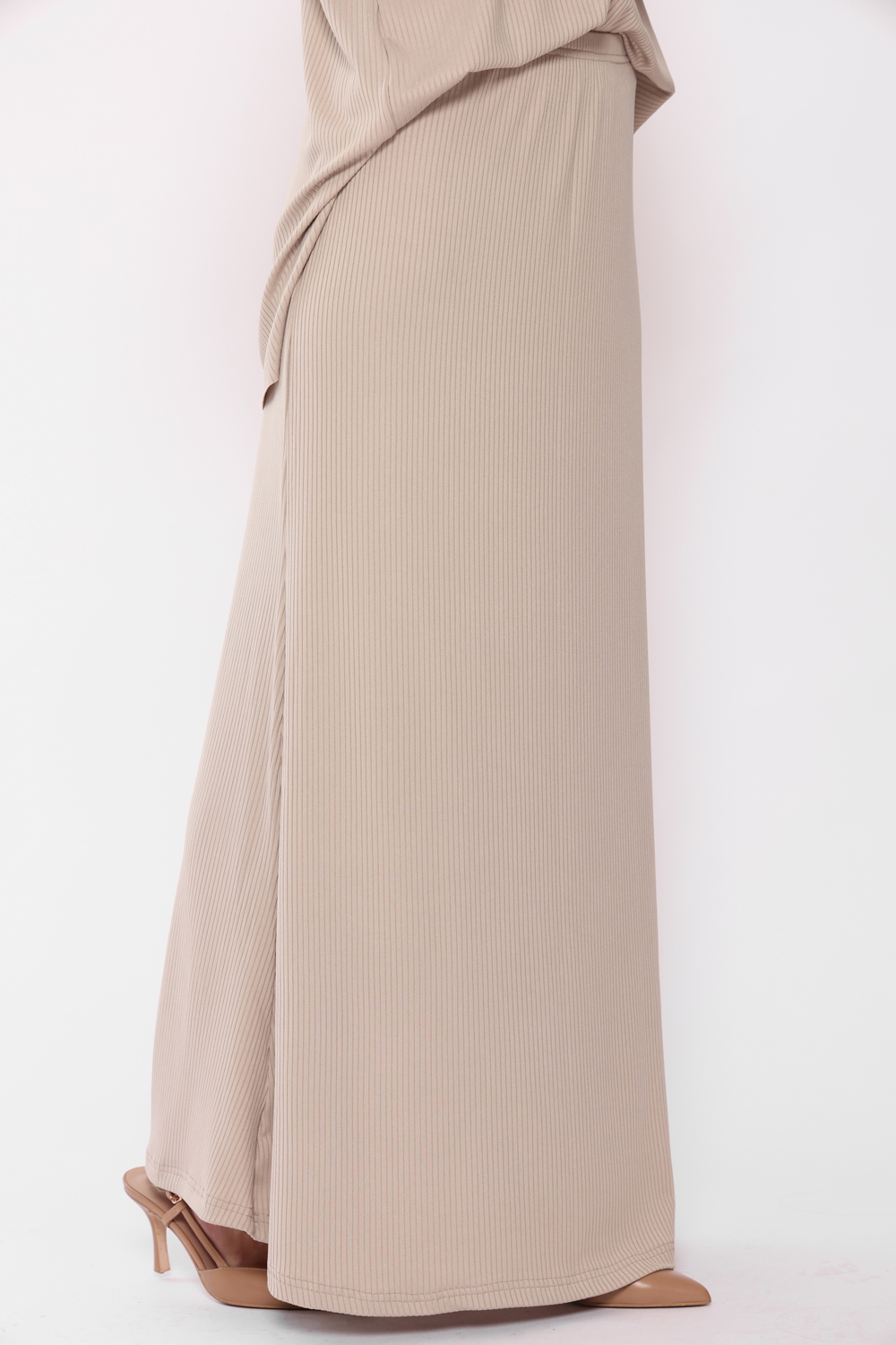 חצאית לאה חצאית לאה