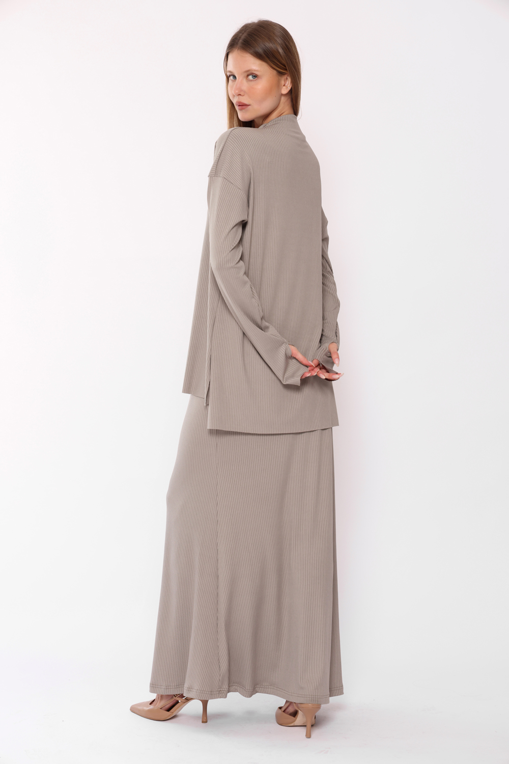 חצאית לאה חצאית לאה